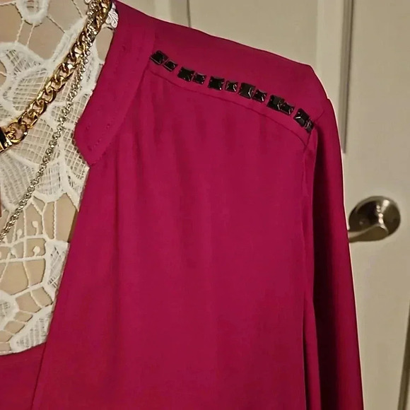 TRIBAL BLOUSE - Picture 3 of 11